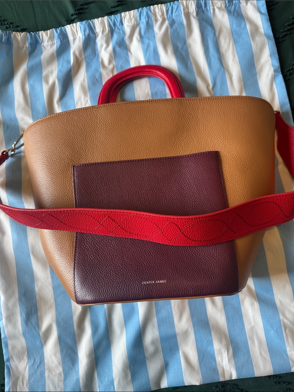 Draper James Tan Tote with Burgundy Pocket and Red Handles/Strap - Picture 3 of 6